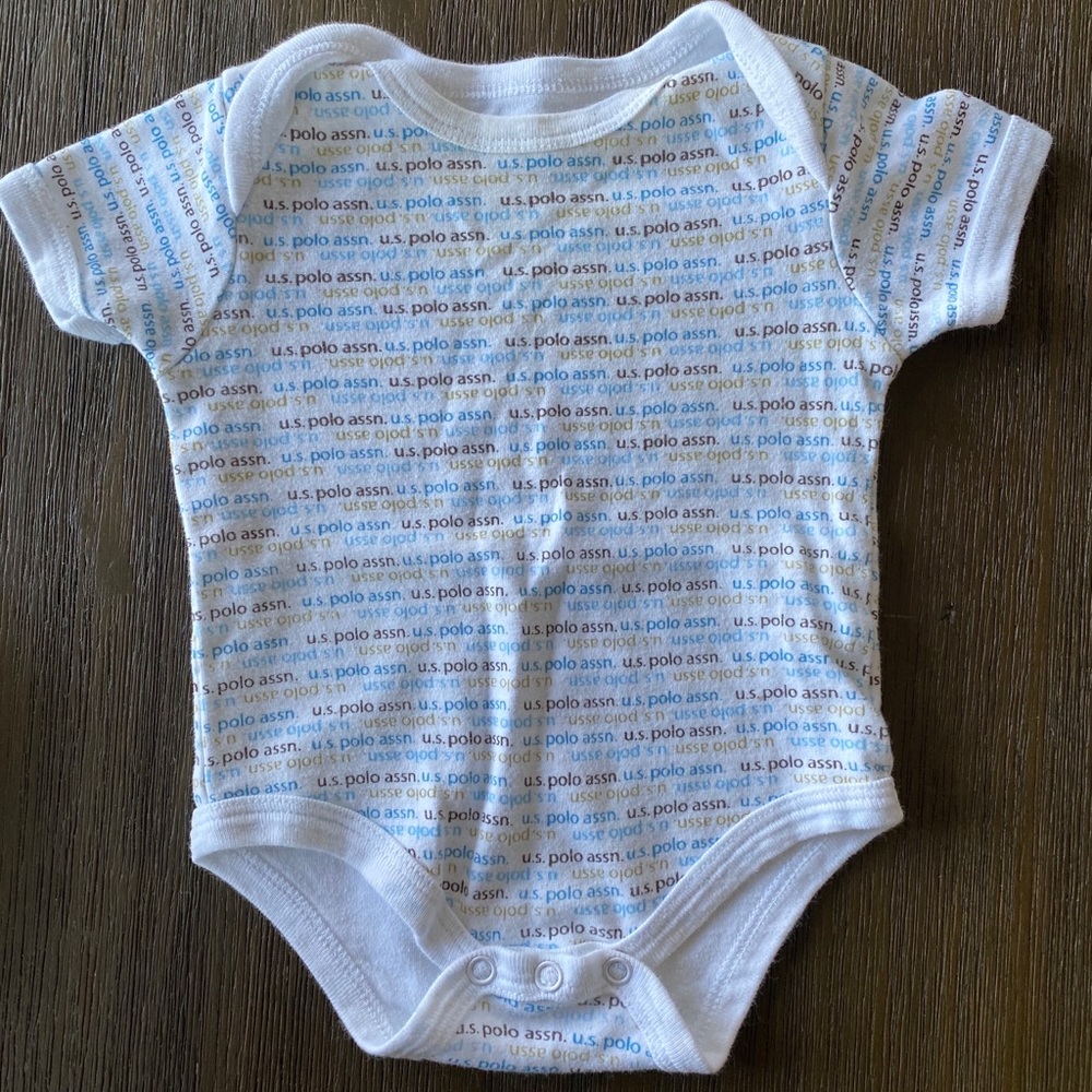 🎉 Boys onesie